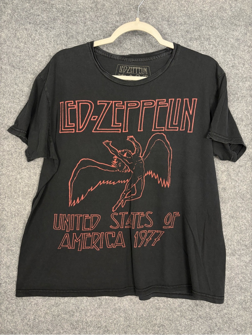 Led Zeppelin USA 1977 Official Licensed Band Tee Large